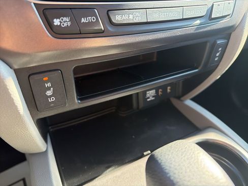 Used 2018 Honda Pilot EX-L image 35