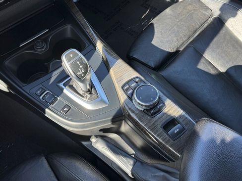Used 2015 BMW M235i Convertible RWD image 24
