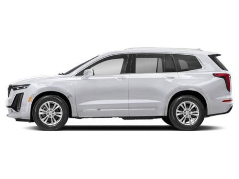 Used 2024 Cadillac XT6 Premium Luxury w/ Technology Package AWD/4WD image 3