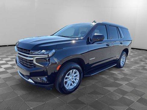 Used 2024 Chevrolet Tahoe LT image 3