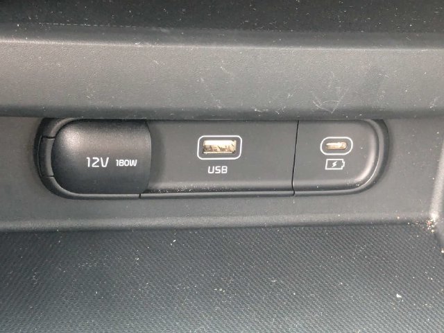 Used 2024 Kia Seltos X-Line AWD/4WD image 23