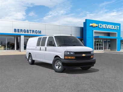 New 2025 Chevrolet Express 3500 Extended