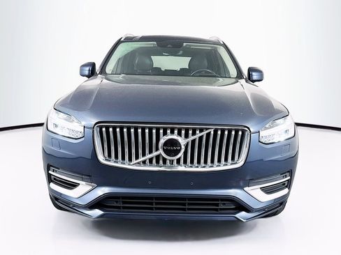 Used 2021 Volvo XC90 T8 Inscription Expression w/ Advanced Package image 2