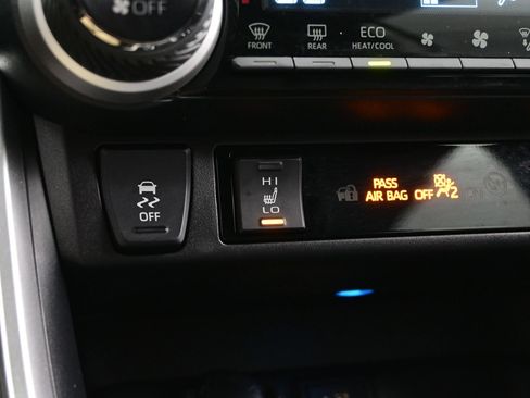 Used 2023 Toyota RAV4 XSE AWD/4WD image 22
