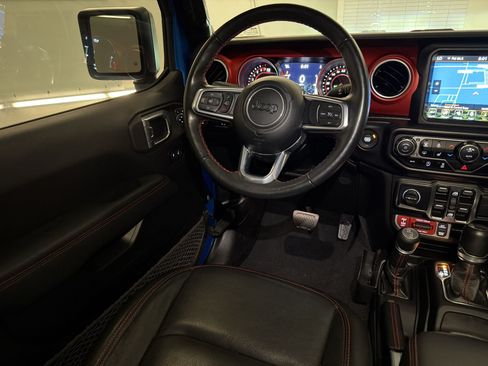 Used 2022 Jeep Gladiator Rubicon w/ LED Lighting Group AWD/4WD image 27