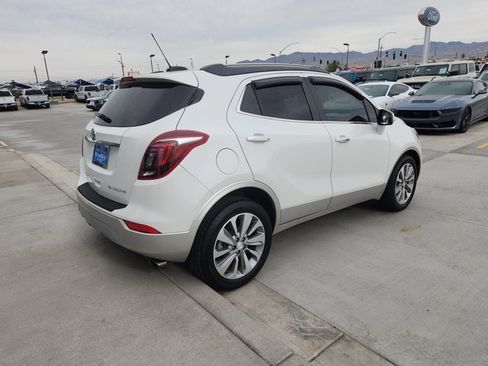 Used 2018 Buick Encore Preferred image 5