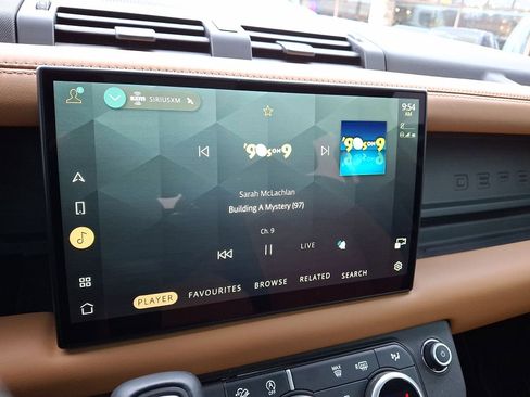 Certified 2024 Land Rover Defender 110 X image 23