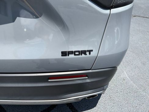 Used 2024 Honda HR-V Sport image 9