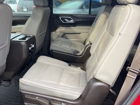 Used 2021 GMC Yukon SLT image 8