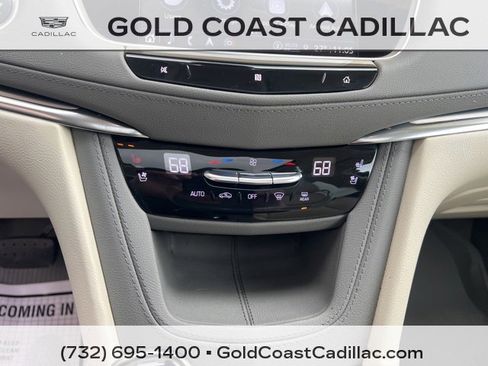 Used 2021 Cadillac XT5 Premium Luxury image 23