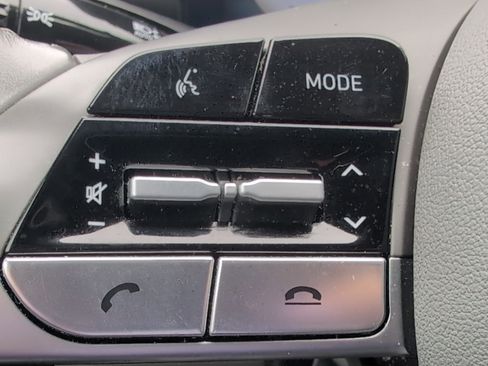 Used 2023 Hyundai Elantra SEL w/ Convenience Package image 22