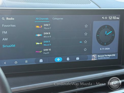 Used 2025 Hyundai Santa Fe SE FWD image 27