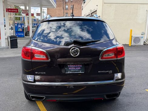 Used 2017 Buick Enclave Leather image 4