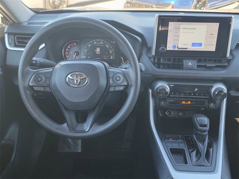 Used 2023 Toyota RAV4 XLE image 18