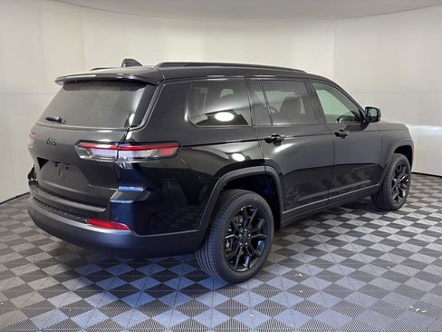 New 2025 Jeep Grand Cherokee L Limited AWD/4WD image 4