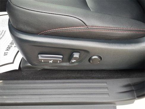 Certified 2023 Toyota 4Runner TRD Off-Road Premium image 5