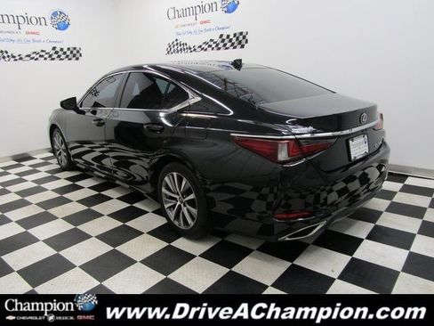 Used 2021 Lexus ES 350 w/ Accessory Package image 10