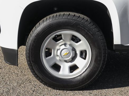 Used 2021 Chevrolet Colorado W/T w/ WT Convenience Package image 43