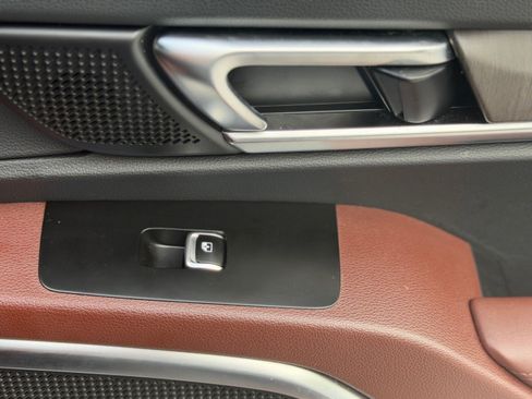 Certified 2024 Kia Telluride SX FWD image 19
