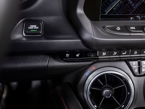 Used 2016 Chevrolet Camaro SS RWD image 34