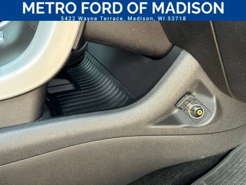Used 2014 Ford Edge SEL w/ Equipment Group 205A AWD/4WD image 43