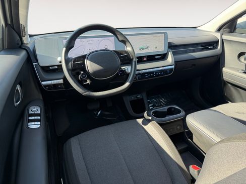 Certified 2024 Hyundai Ioniq 5 SEL image 15
