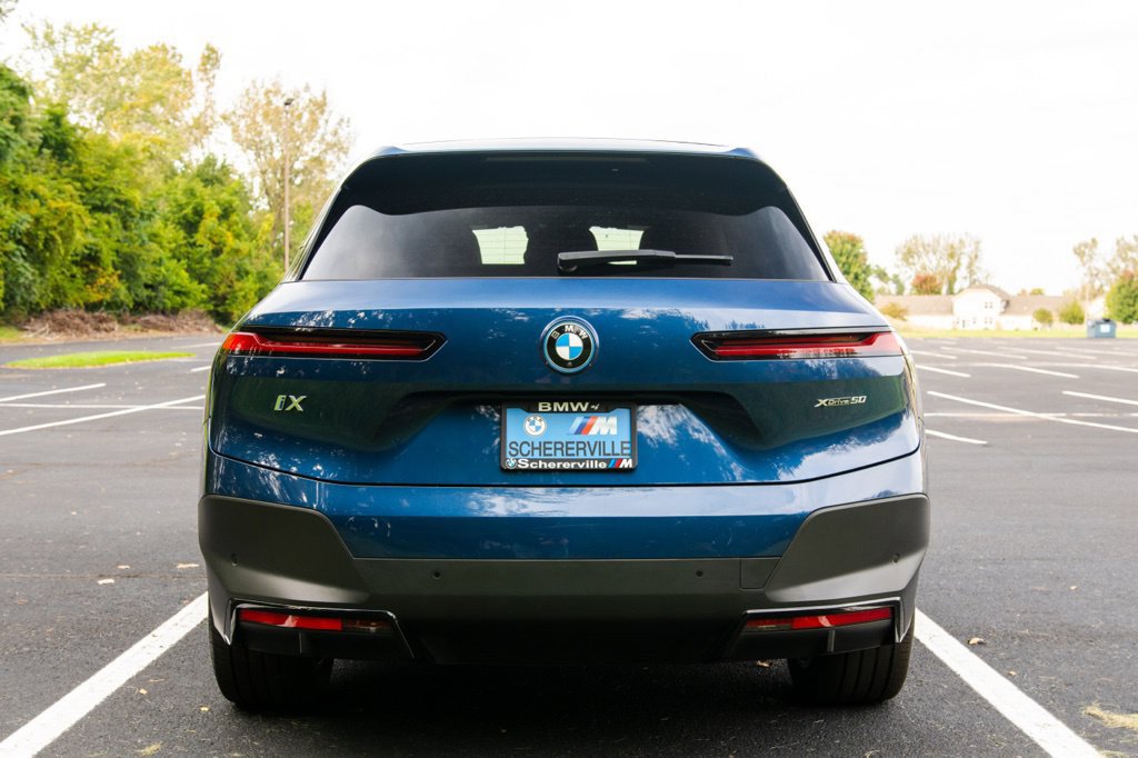 Certified 2024 BMW iX xDrive50 AWD/4WD image 10