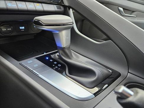 New 2026 Hyundai Elantra Sport FWD image 13