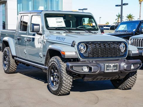New 2026 Jeep Gladiator Sport image 3