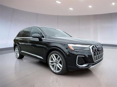 New 2025 Audi Q7 3.0T Premium Plus