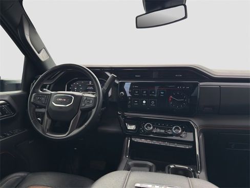 Used 2024 GMC Sierra 2500 AT4 w/ AT4 Preferred Package image 14