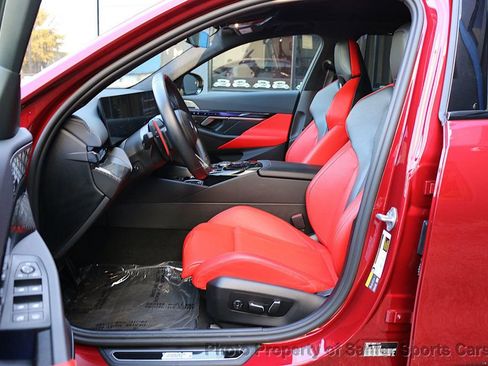 Used 2025 BMW M5 w/ Carbon Package image 29