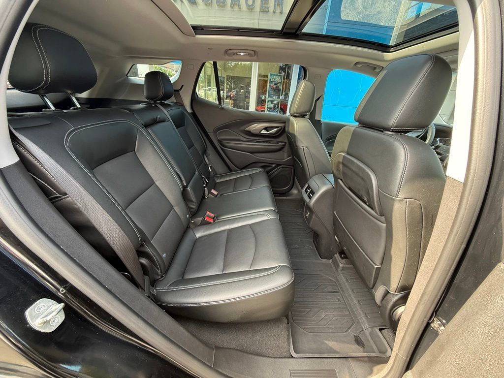Used 2023 GMC Terrain SLT w/ Elevation Edition AWD/4WD image 35