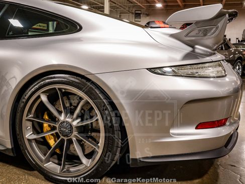 Used 2016 Porsche 911 GT3 RWD image 60