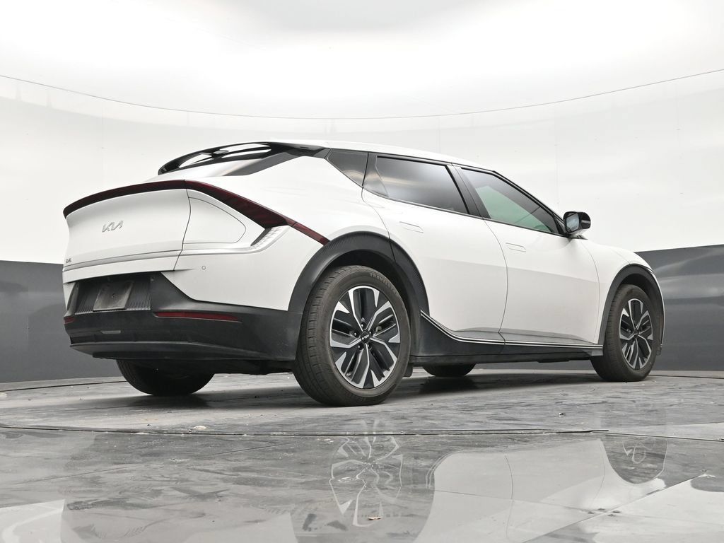Used 2024 Kia EV6 Light RWD image 24