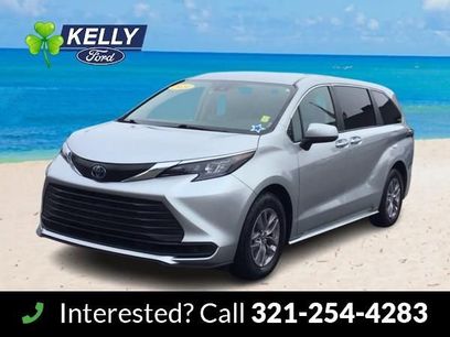 Used 2024 Toyota Sienna LE