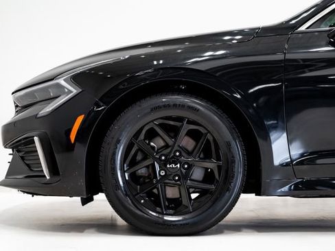 Used 2025 Kia K5 LXS image 27