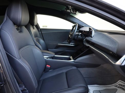 Used 2024 Lucid Air Touring AWD/4WD image 29