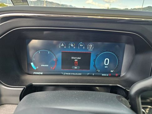 Used 2024 Ford F350 Lariat image 23