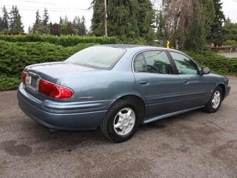 Used 2001 Buick Le Sabre Custom w/ Luxury Pkg FWD image 3
