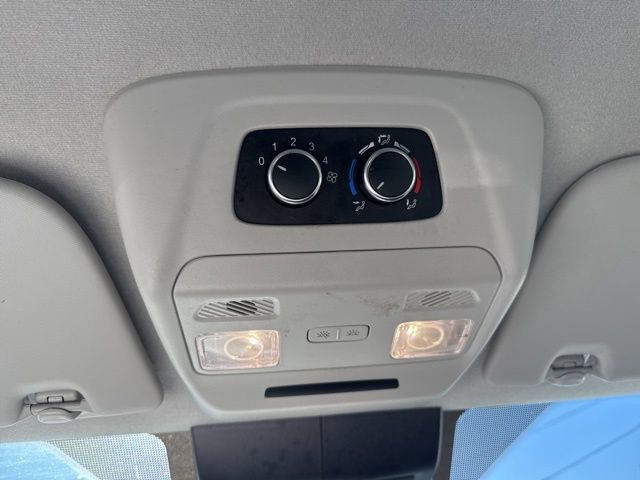 Used 2024 Ford Transit 350 XLT RWD image 32