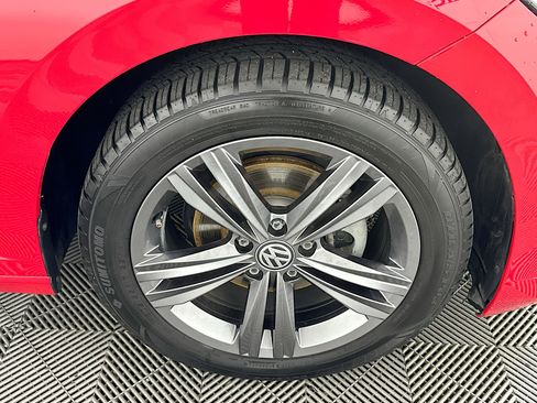 Used 2020 Volkswagen Jetta R-Line image 11