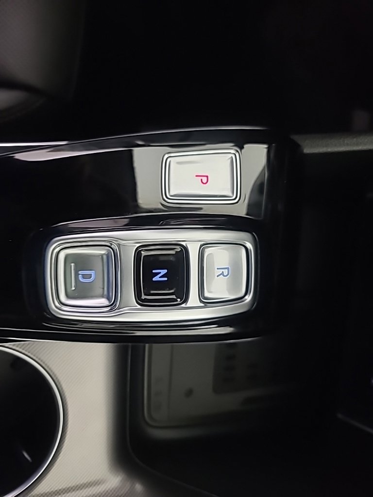 Used 2023 Hyundai Sonata Limited FWD image 38