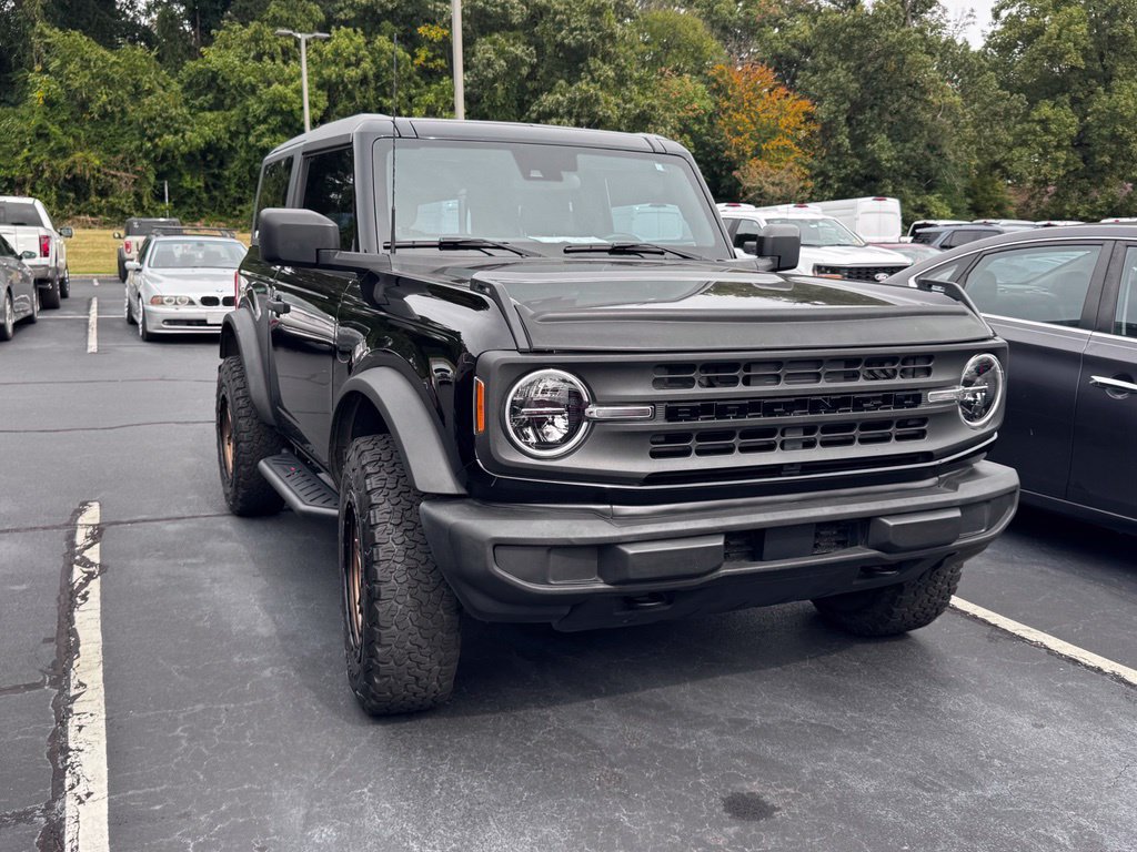 Used 2022 Ford Bronco 2-Door AWD/4WD image 1