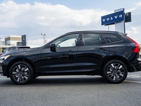 New 2026 Volvo XC60 B5 Plus w/ Protection Package Premier image 4