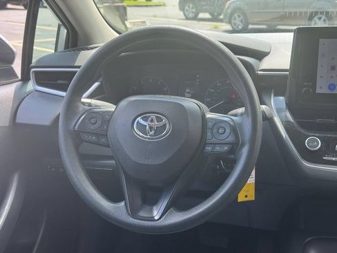 Used 2024 Toyota Corolla LE FWD image 17