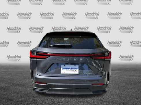 Used 2023 Lexus NX 250 FWD image 8