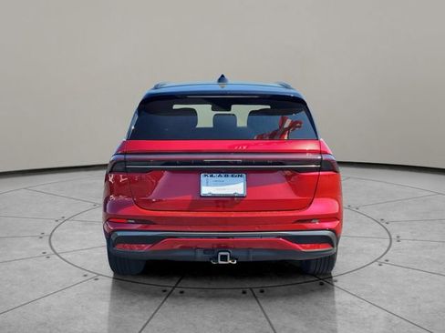 Certified 2024 Lincoln Nautilus Reserve w/ Jet Appearance Package (87T) AWD/4WD image 11