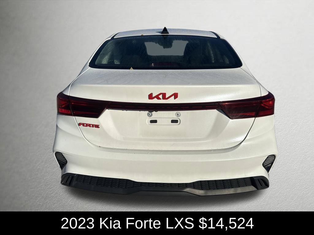 Used 2023 Kia Forte LXS FWD image 4