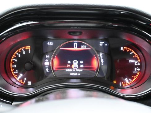 Used 2024 Dodge Durango GT image 11